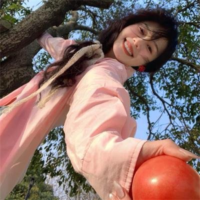 菲比梦游仙境
